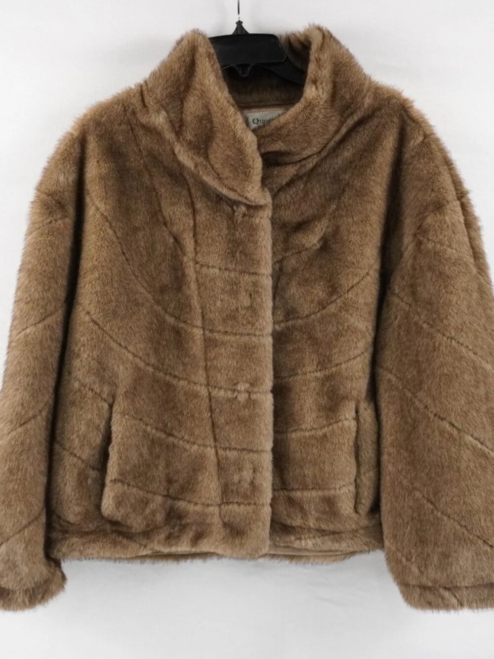 Queenia Short Layered Soft Faux-Mink Vegan Fur Coat Made in Italy Everyday Warm